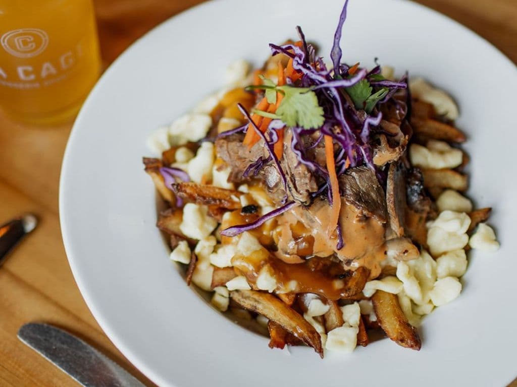 Poutine brisket fumée / Smoked brisket poutine