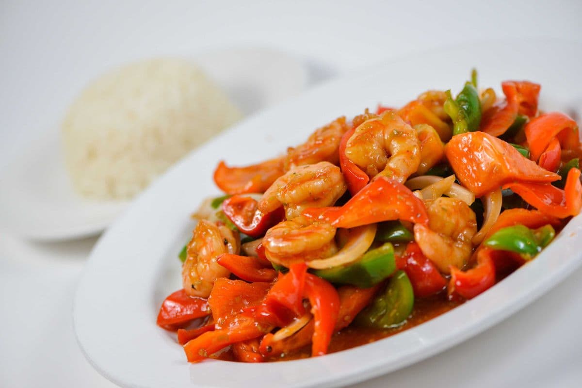 66. Stir-Fried Prawns with Lemongrass Sauce (with Bell Peppers & white onions) - Tom Xao Xa Ot