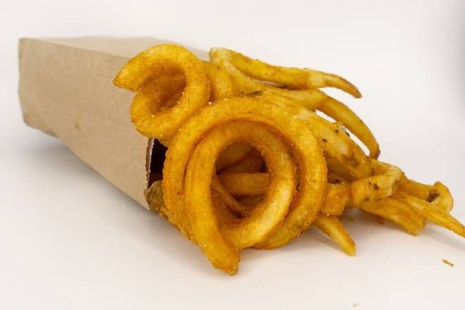 Frites courbées