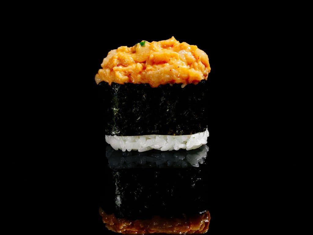 Spicy Butterfish Sushi (2pcs)