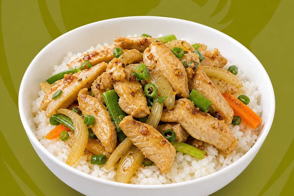 46. Stir-Fried Chicken and Lemongrass with Rice - Com Ga Xao Xa