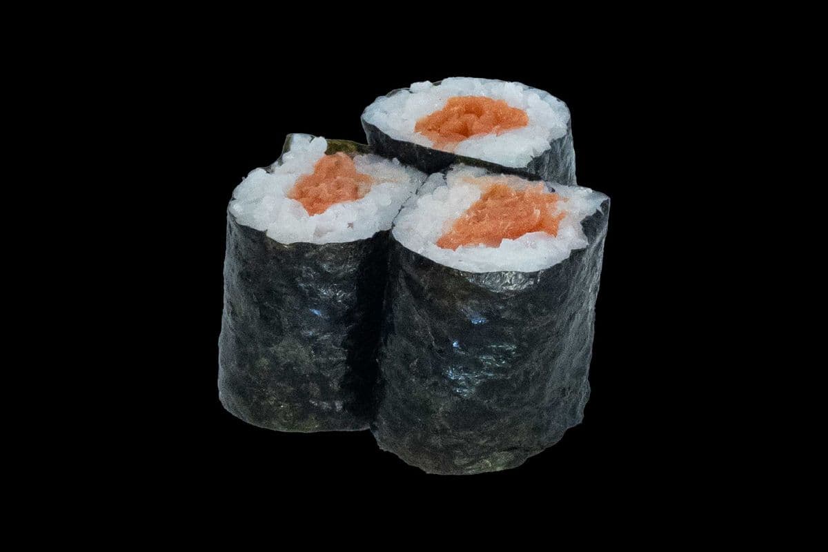 Smoked Salmon Roll (6pcs)
