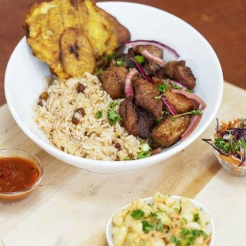 Griot plats / Fried Pork Shoulder