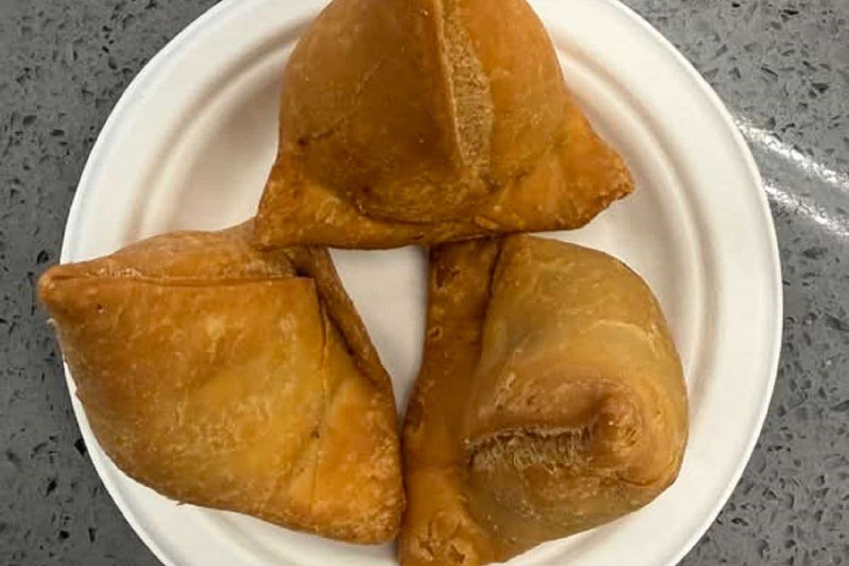 Punjabi Samosa 3 pc
