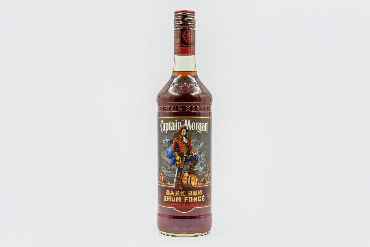 Captain Morgan Dark (1 x 750 ml)