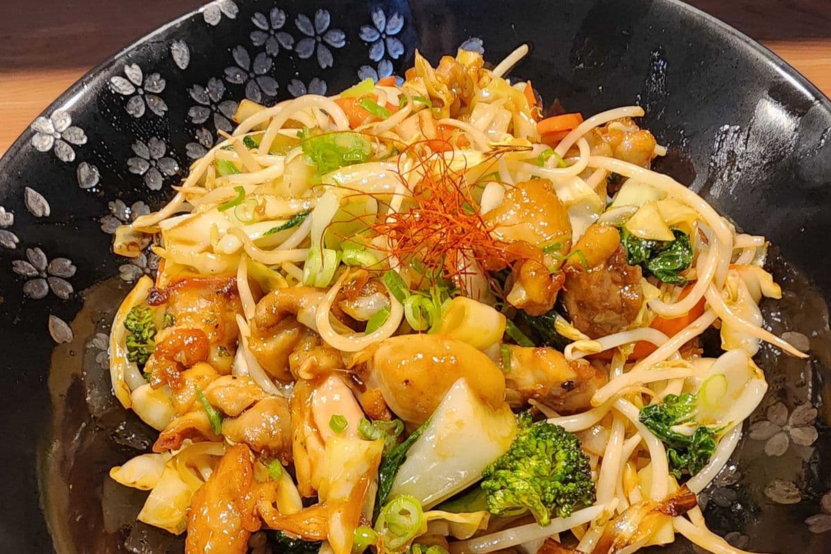 Kung Pao chicken Rice Bowl