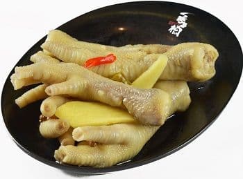 Chicken Feet with Pickled Pepper 泡椒凤爪