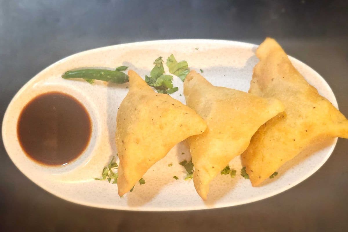 Samosa (2 pcs)