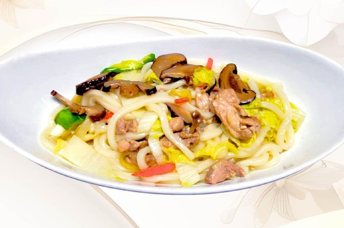 Chicken Stir Fried Udon / 雞肉炒烏冬