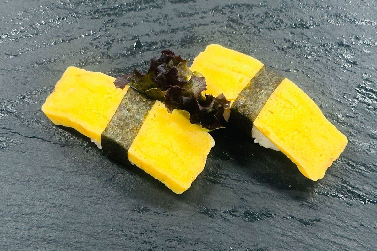 Egg Sushi (4 pcs)