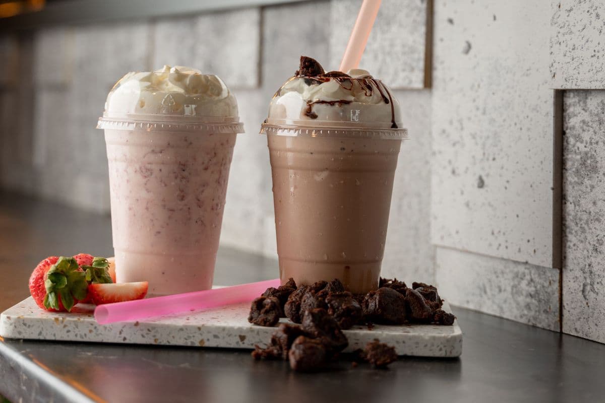 Cookies&Cream Shake (16 Oz)