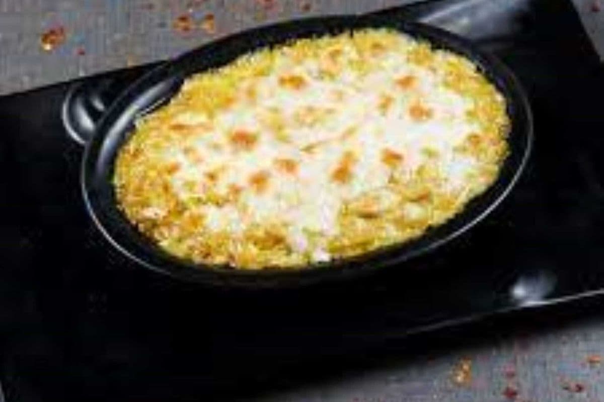Cheese Maggi with Veggies