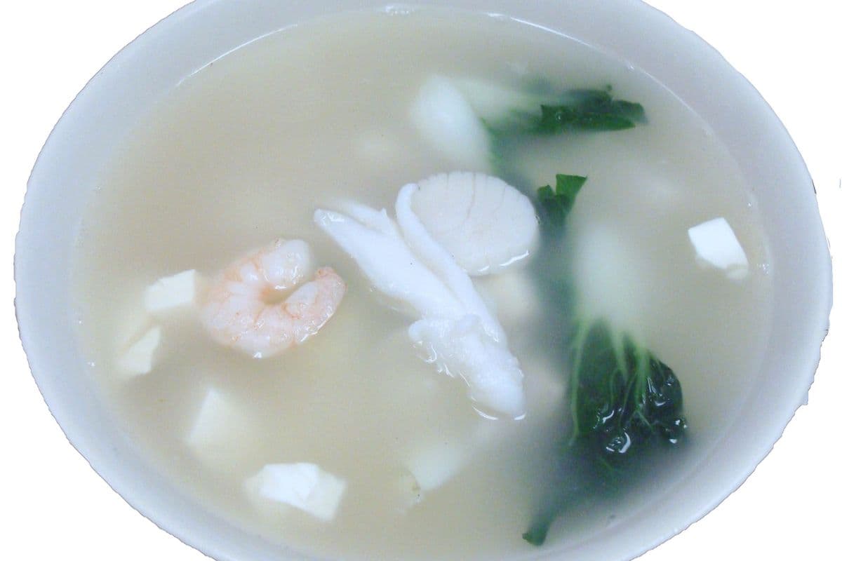 68. Seafood Tofu Baby Bok Choy Soup 海鲜白菜苗豆腐湯