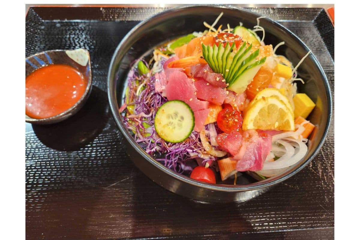 Sashimi Salad