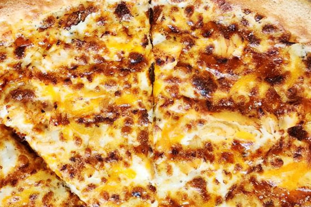 Chipotle Chicken Classic Pizza