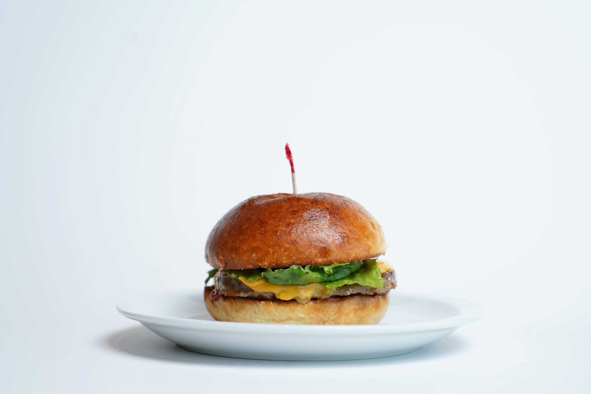 Classic Cheeseburger