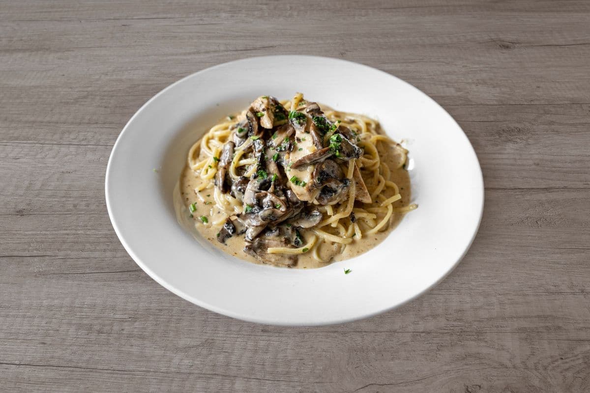 Cajun Chicken and Mushroom Linguine