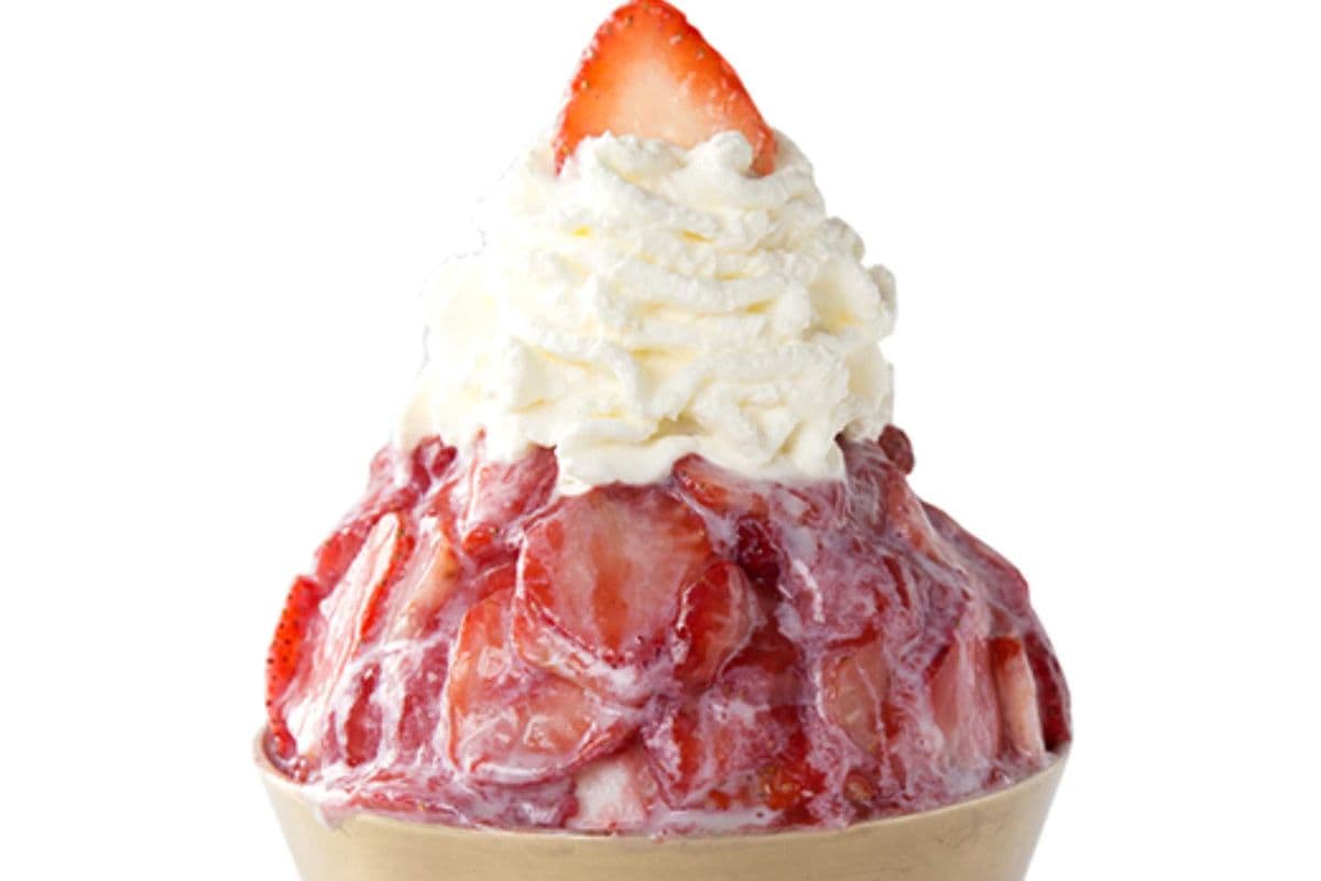 Strawberry Bingsoo (16 oz)