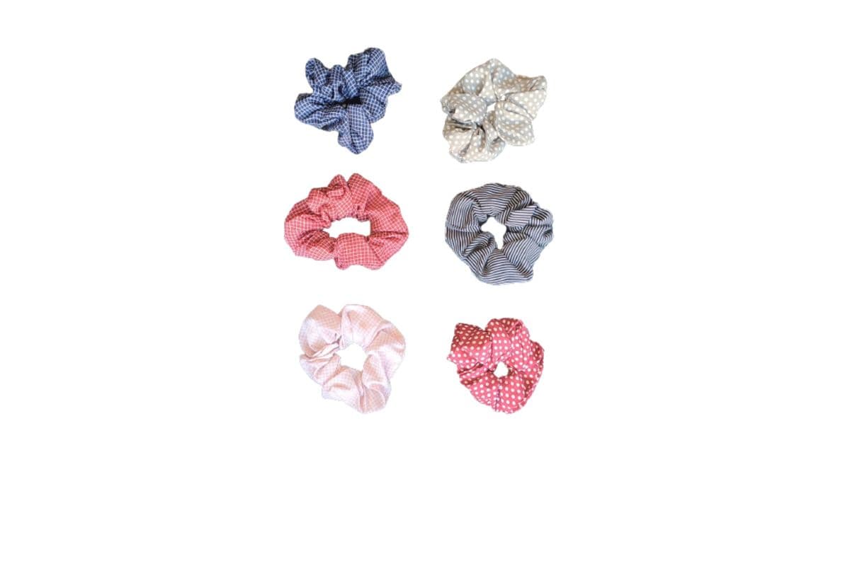 Jumbo Sized Hair Scrunchies (Red Plaid)