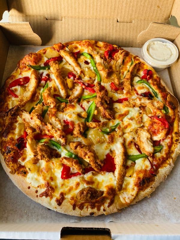 Crispy Chicken Pizza