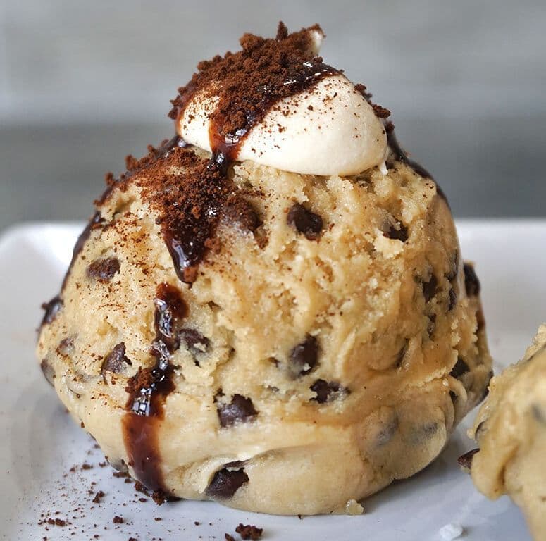 Mocha Madness - Cookie Dough Scoop* chocolate chip