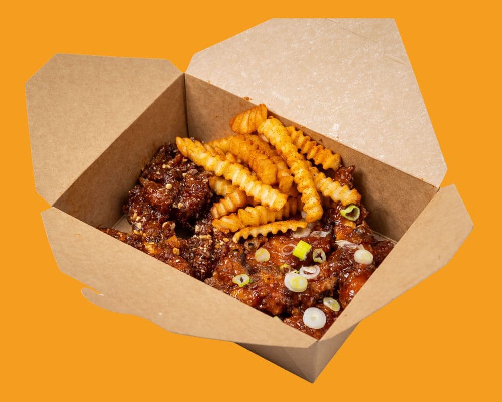 8‑Chicken Tenders + Fries Combo in Sting Queen (honey habanero) sauce