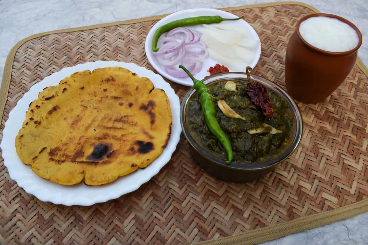 Makki Ki Roti With Sarson ka Saag and Lassi