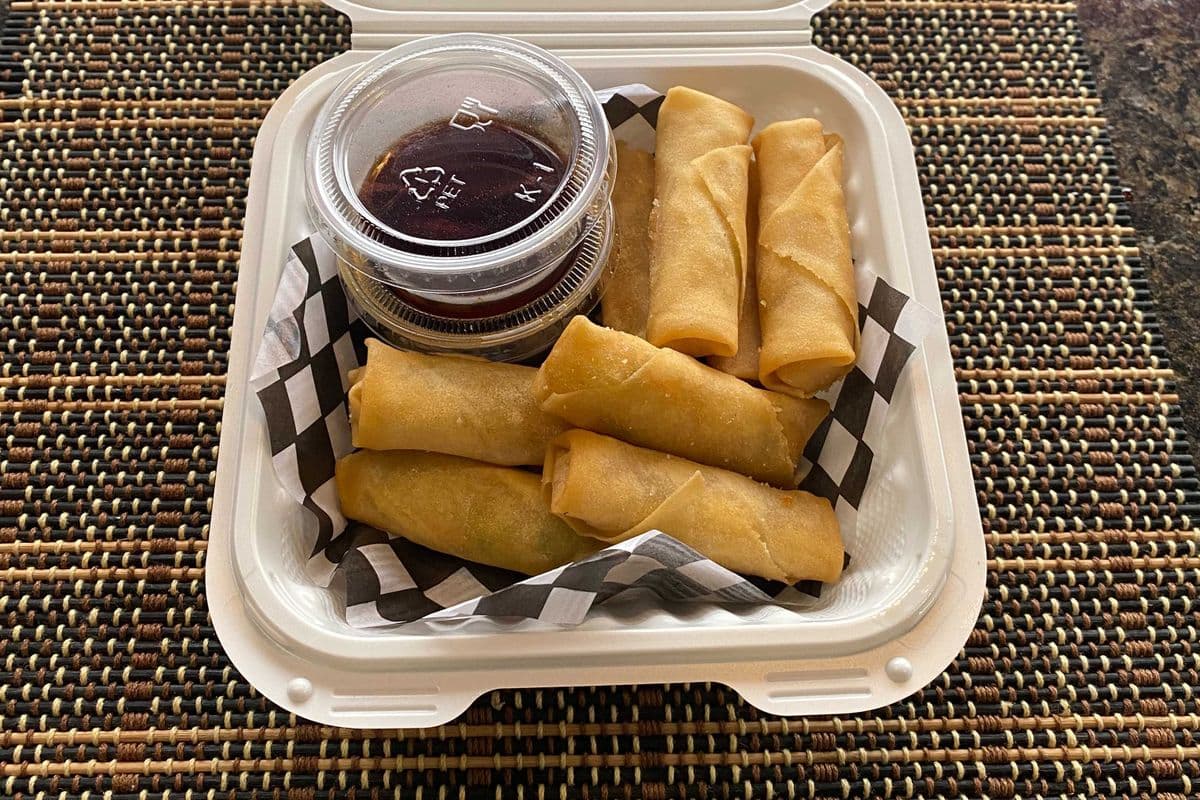 Spring Rolls (8 pcs)