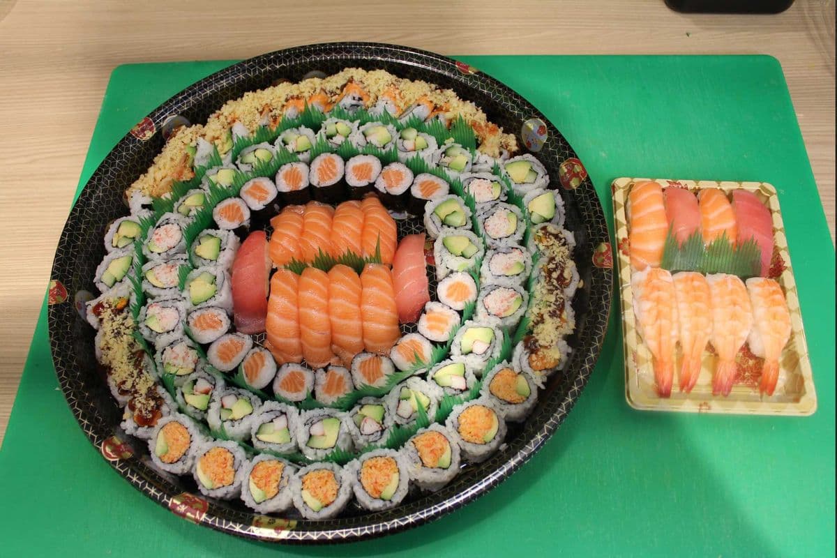 Party Tray - Large