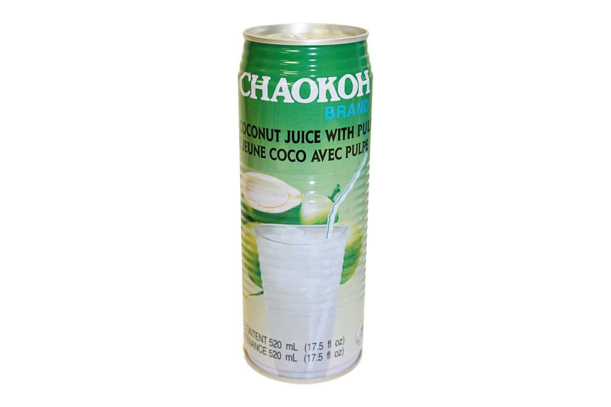 Chaokoh Young Coconut Juice with Pulp (520 ml)