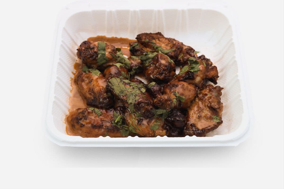 Hot and sweet wings 12 pcs (shack special) (12pieces)