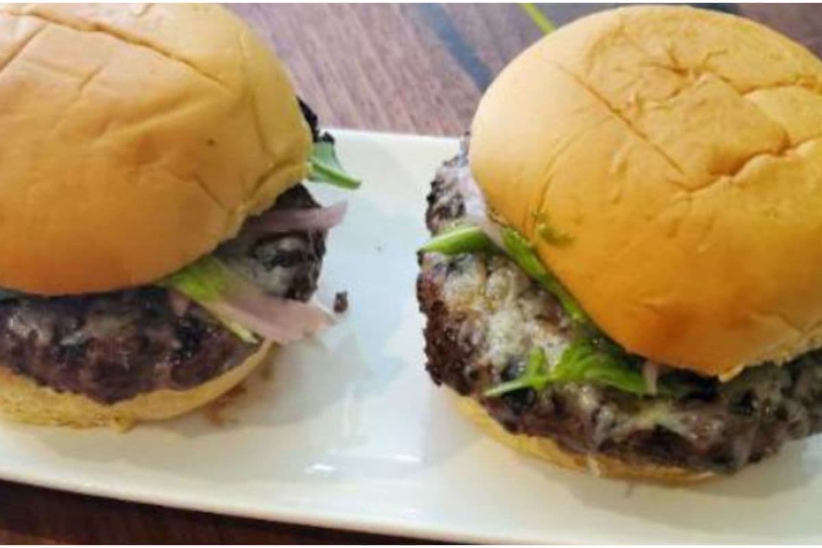 Wagyu Beef Sliders (2pc)