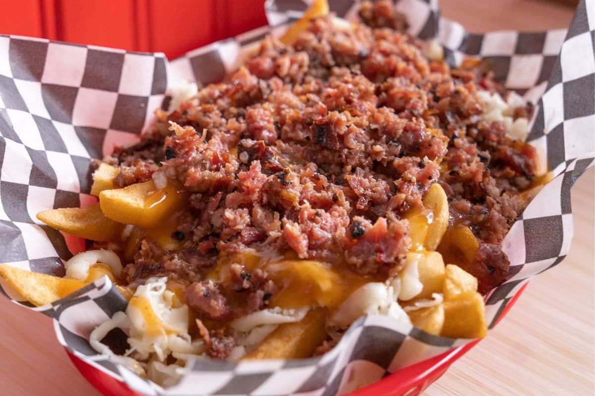 Poutine Viande Fumée / Smoked Meat Poutine