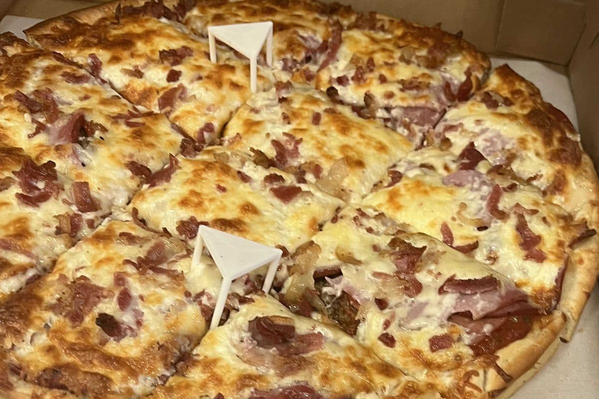 14" X-Large The Meat Lover Pizza