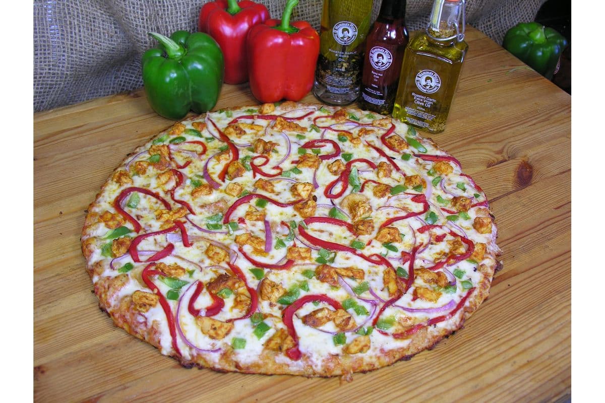 14" Large Butter Chicken Pizza