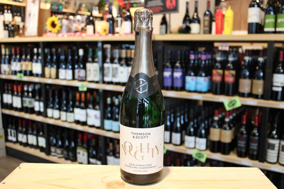 Noughty Sparkling Chardonnay Non Alc (750 ml)