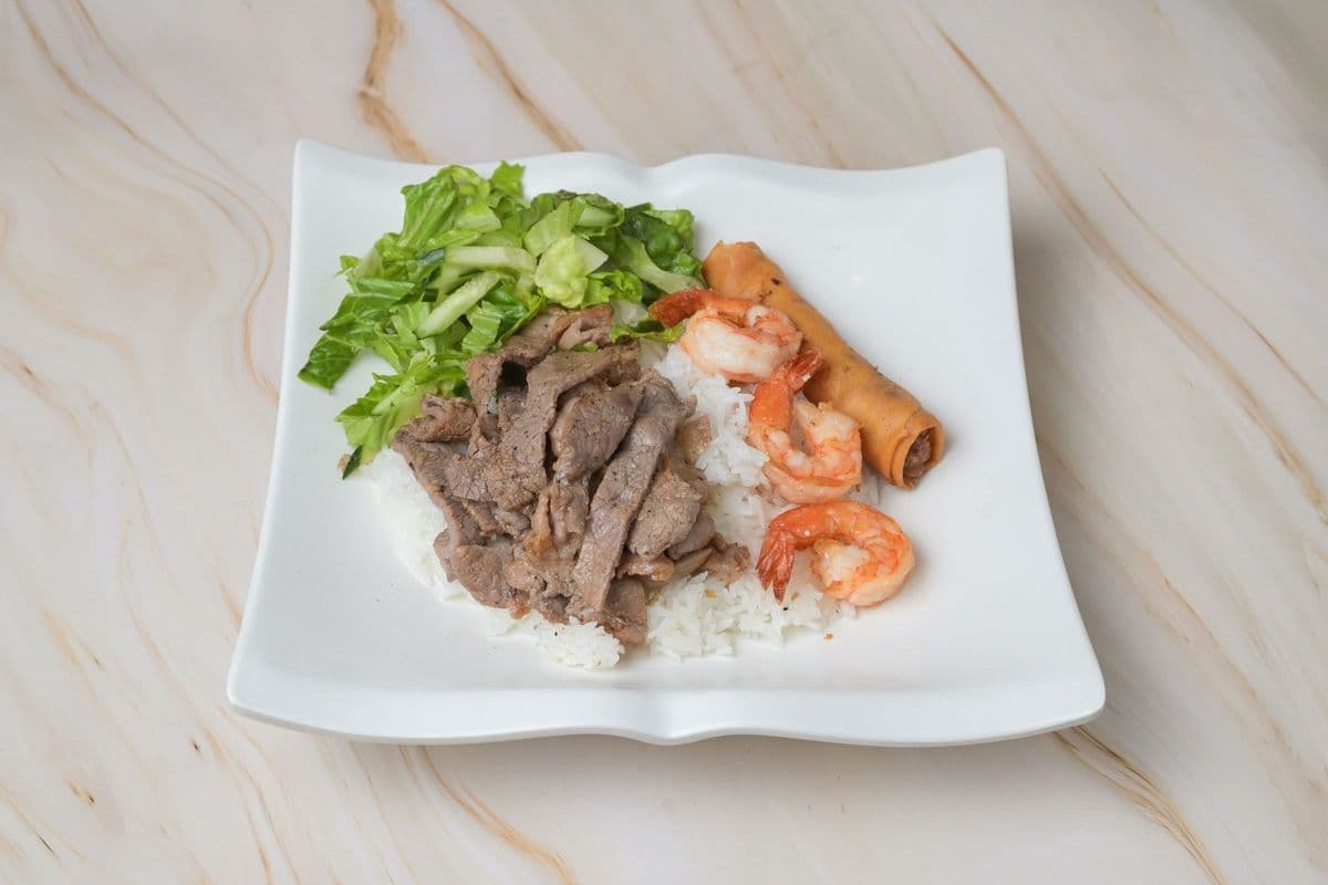 13. Grilled Meat and Prawns (3pcs) with Spring Roll