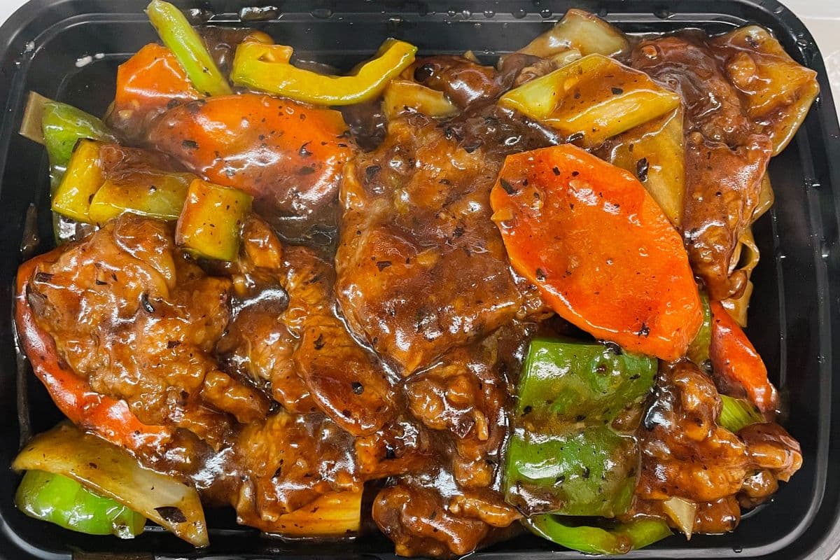 38. Black Bean and Garlic Beef Chow Fan