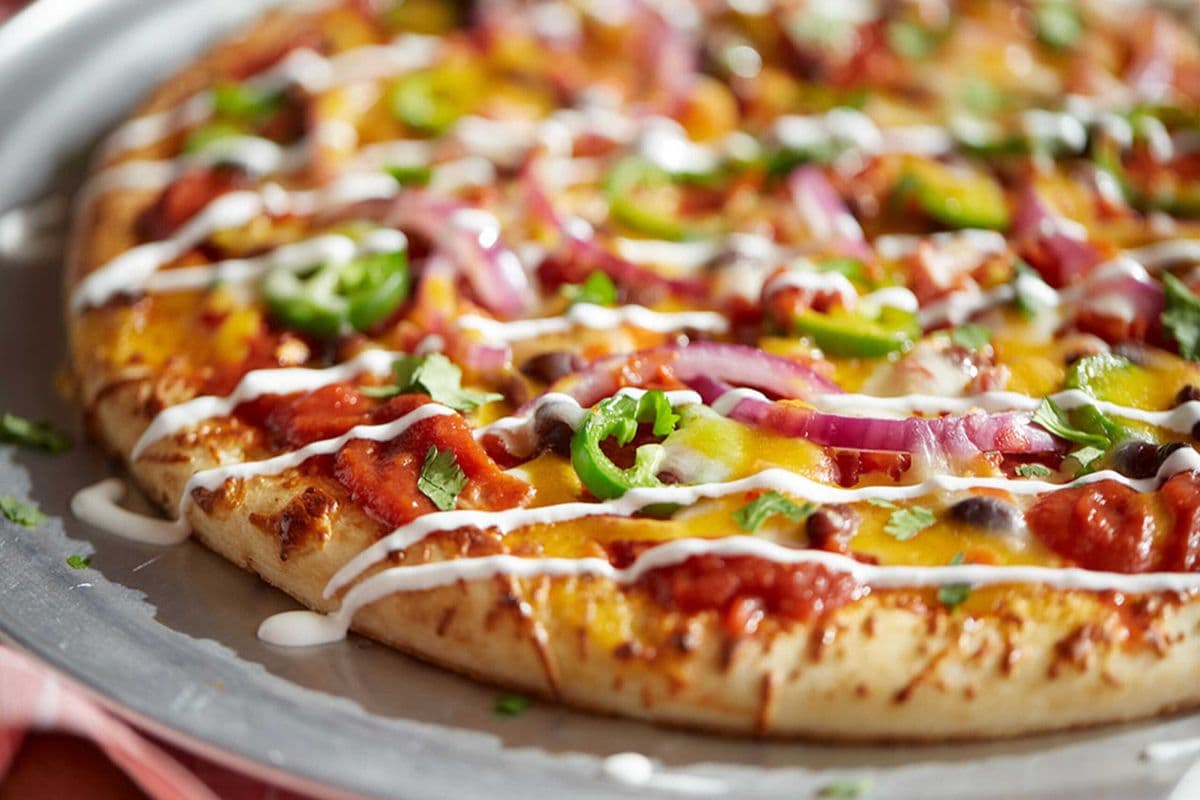 Large Deluxe Pizza