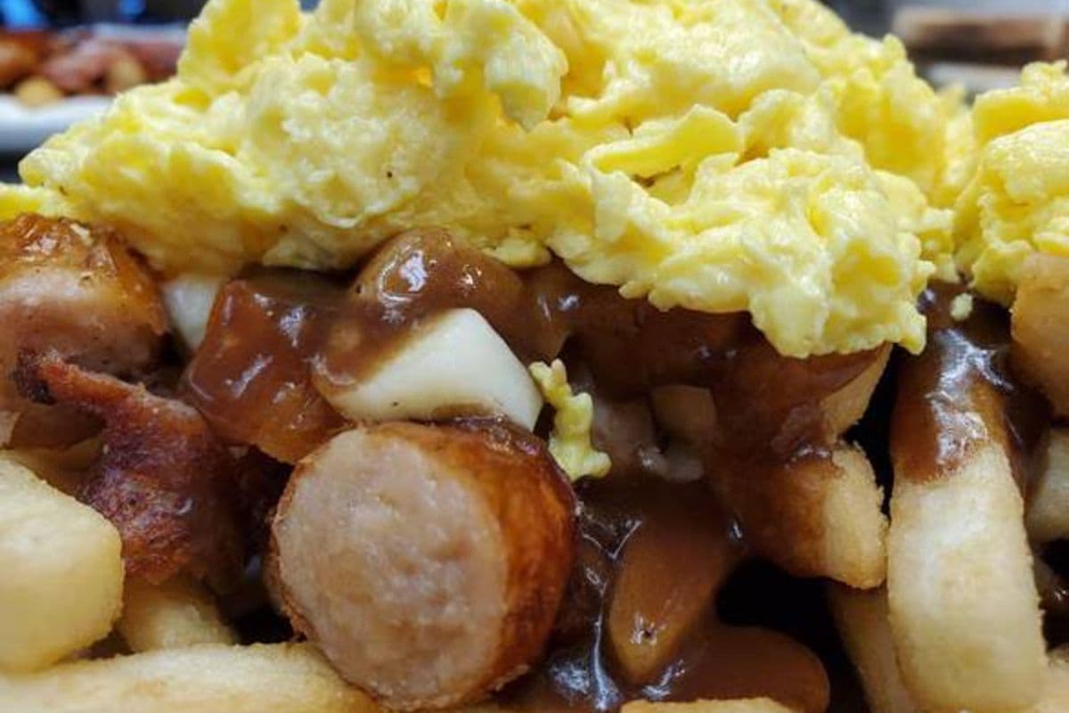 Breakfast Poutine