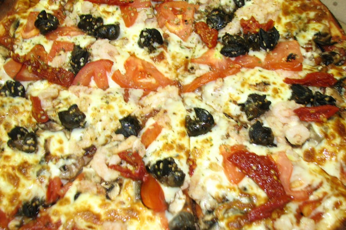 14" Pizza Parisienne