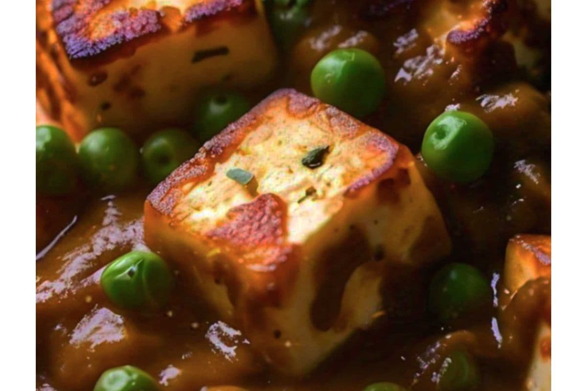 Mattar Paneer