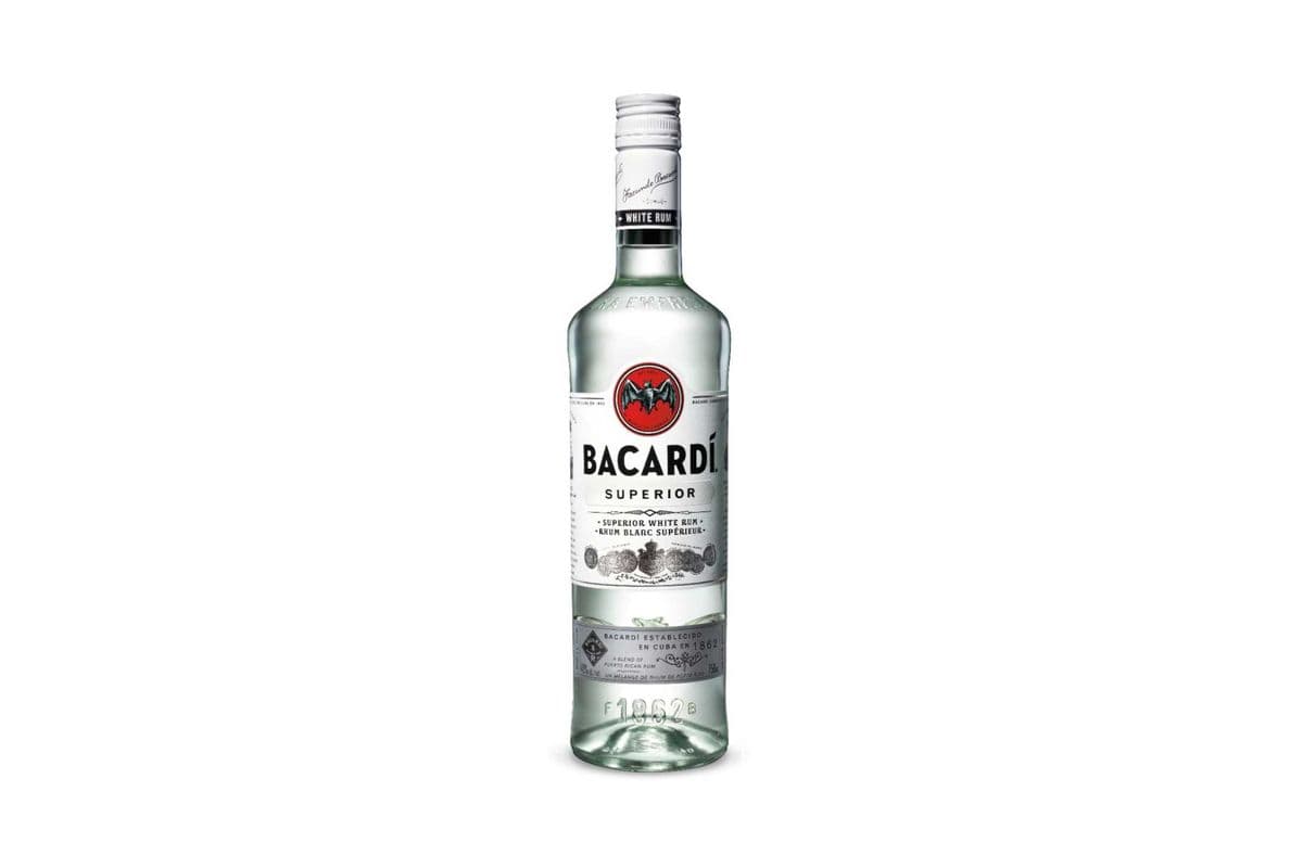 Bacardi Superior White Rum (750 ml) (1 x 750ML)