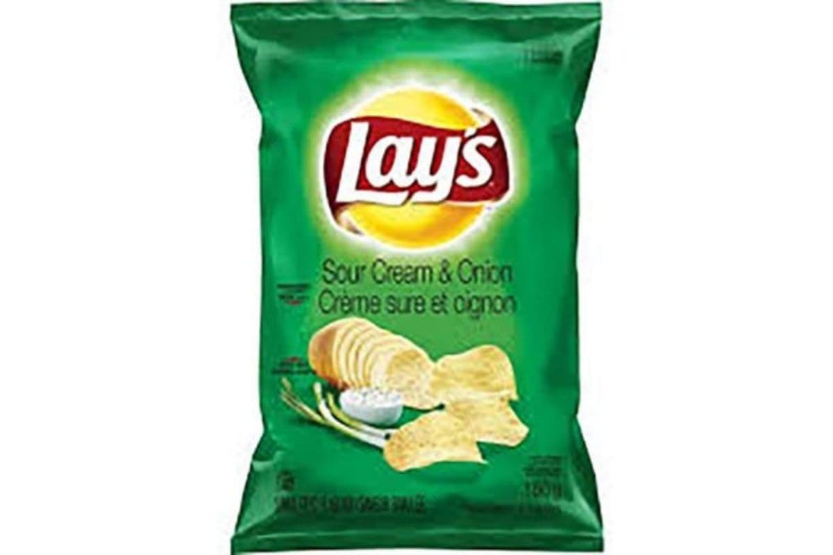 Lay's XXL Sour Cream And Onion (235 gr)