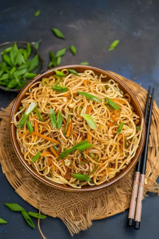 Hakka Noodles - Veg