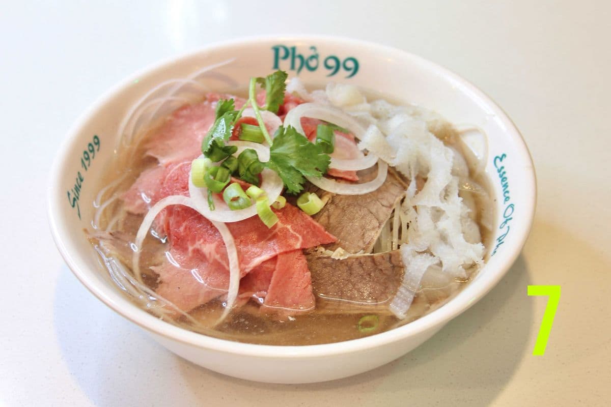 7. Phở Steak, Well-Done Flank, and Beef Tripe