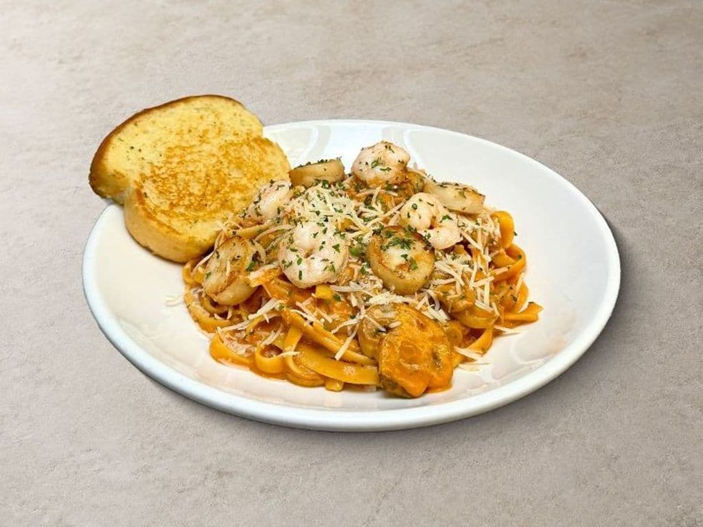 SEAFOOD ROSA