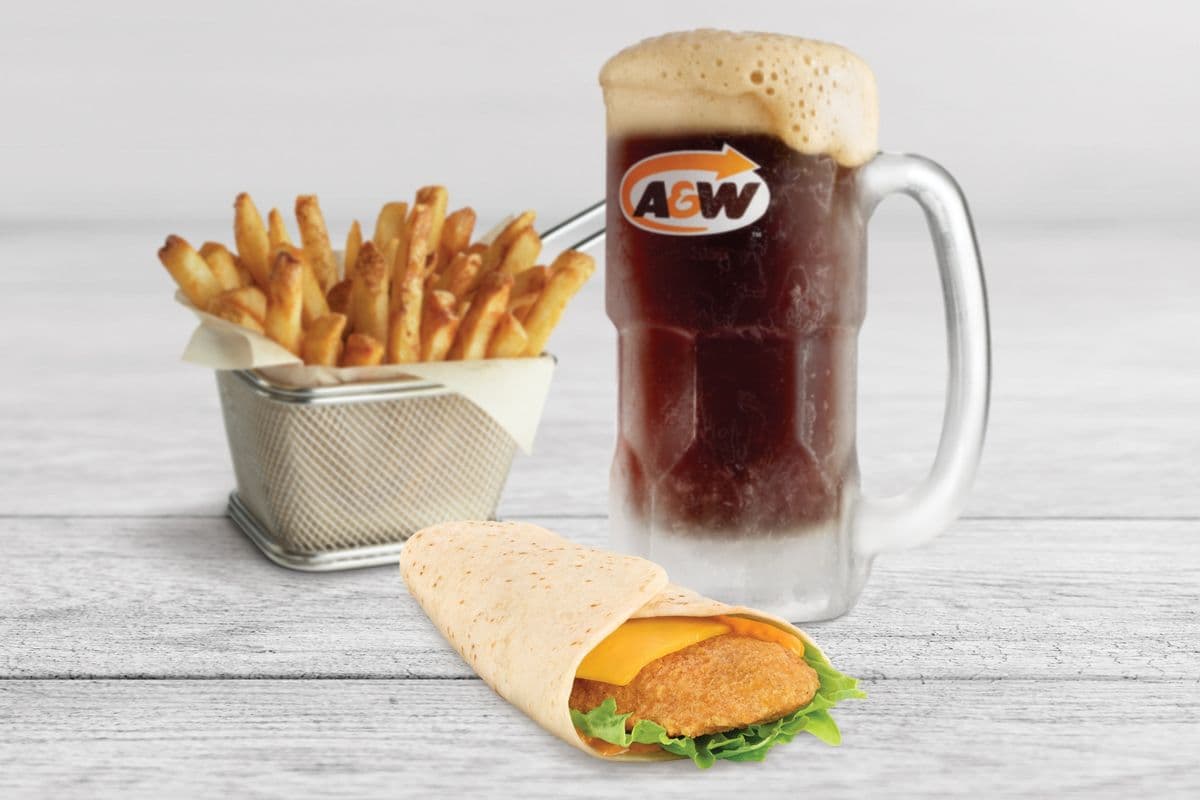 Combo wrap au poulet chipotle piquant / Spicy Chipotle Chicken Wrap Combo