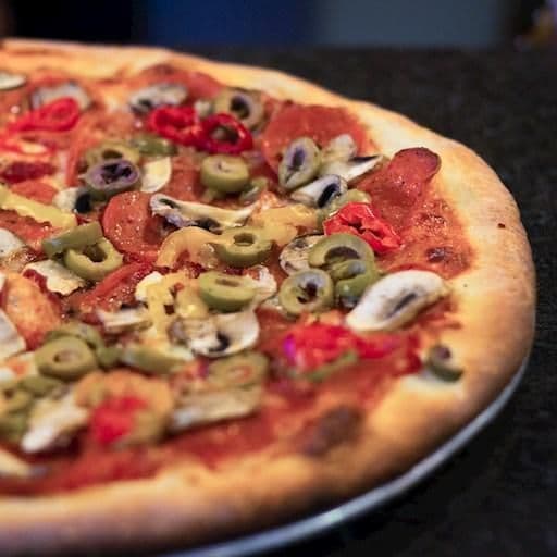 Large Capo Pizza