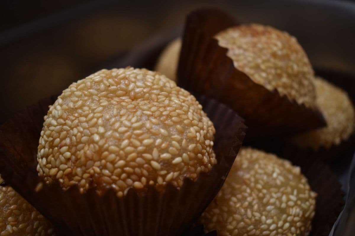 Red Bean Sesame Ball (1pc)
